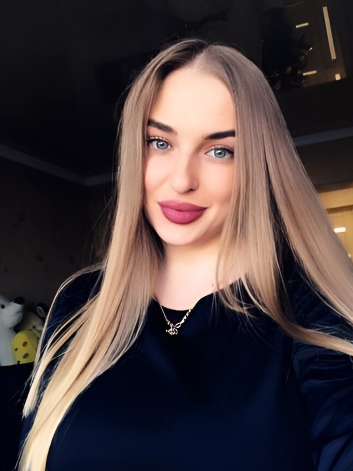 Алина привлекательная девушка из Жуковского цена от 10000 руб