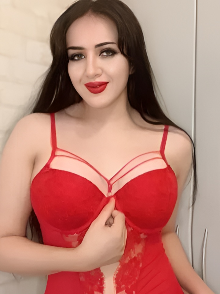 Индивидуалка Медея, доступна для личного знакомства от 3000 руб