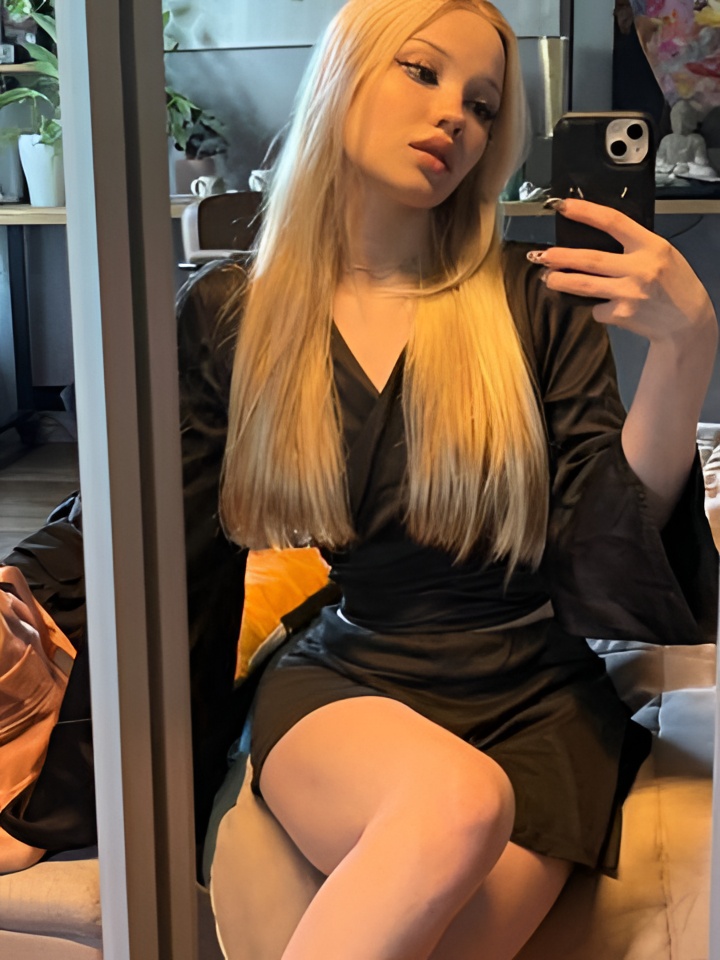 Ульяна привлекательная девушка из Жуковского цена от 5000 руб