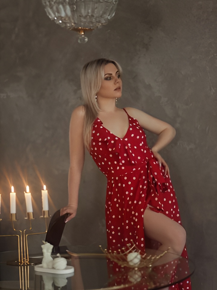 Варвара привлекательная девушка из Жуковского цена от 5000 руб