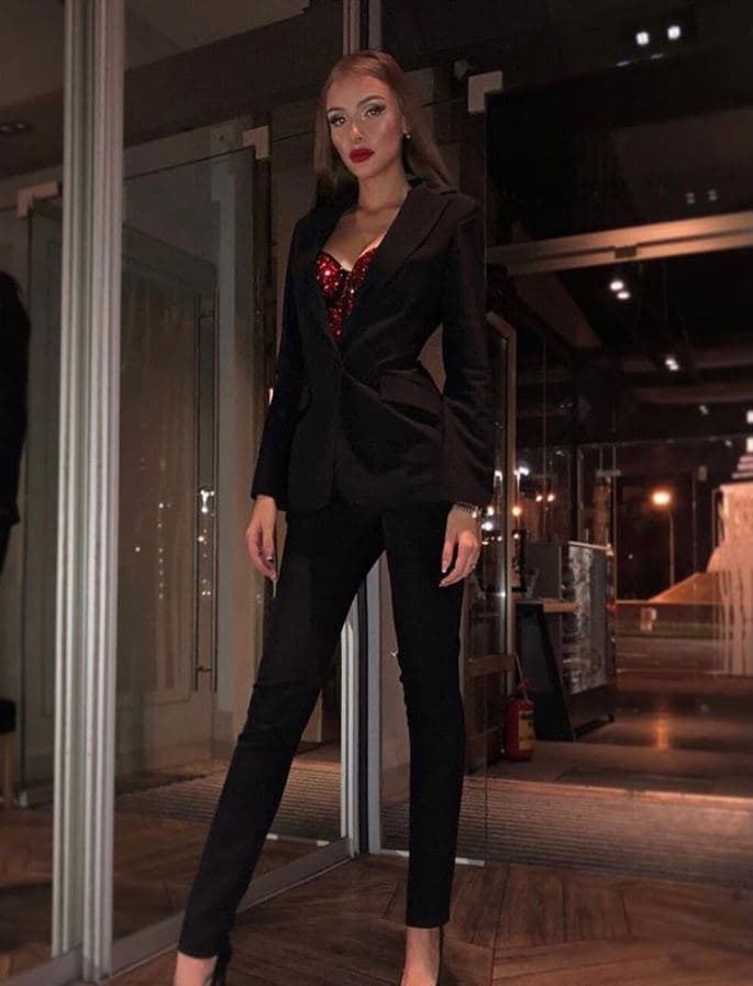 🎥 РИТОЧКА привлекательная девушка из Жуковского цена от 5000 руб